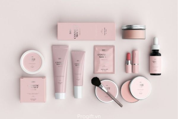 Có thể tặng mỹ phẩm cho bạn thân nhân dịp sinh nhật