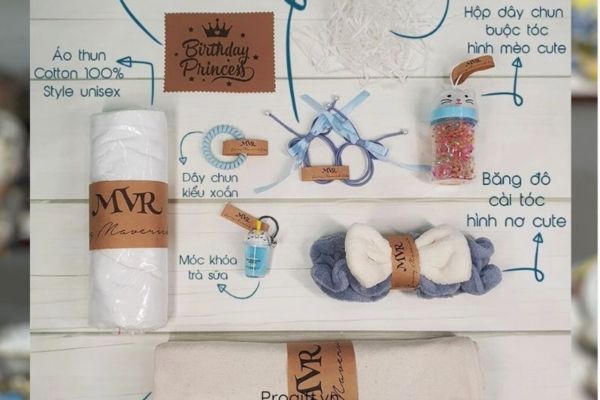 Có nhiều mẫu áo thun mà bạn có thể tặng quà sinh nhật cho bạn thân nữ