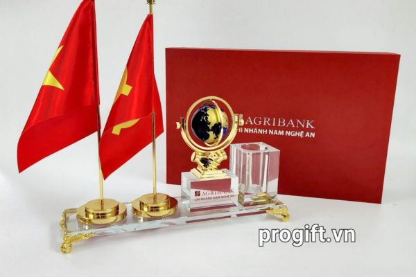 Tổng hợp 35+ quà tặng cho đối tác độc đáo tạo ấn tượng tốt