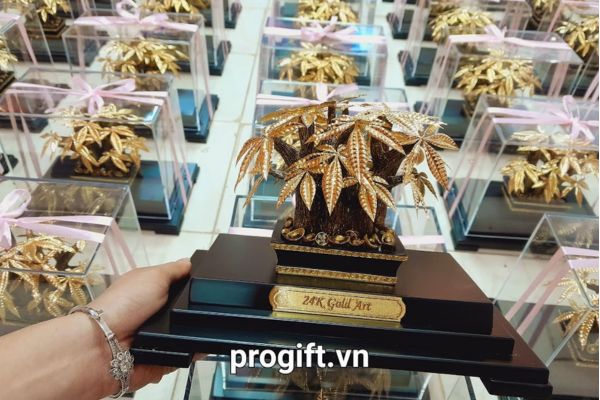 Khái niệm quà tặng hội nghị khách hàng