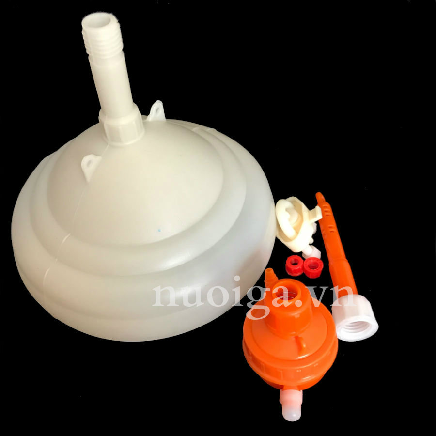 máng nước tự động cho gà