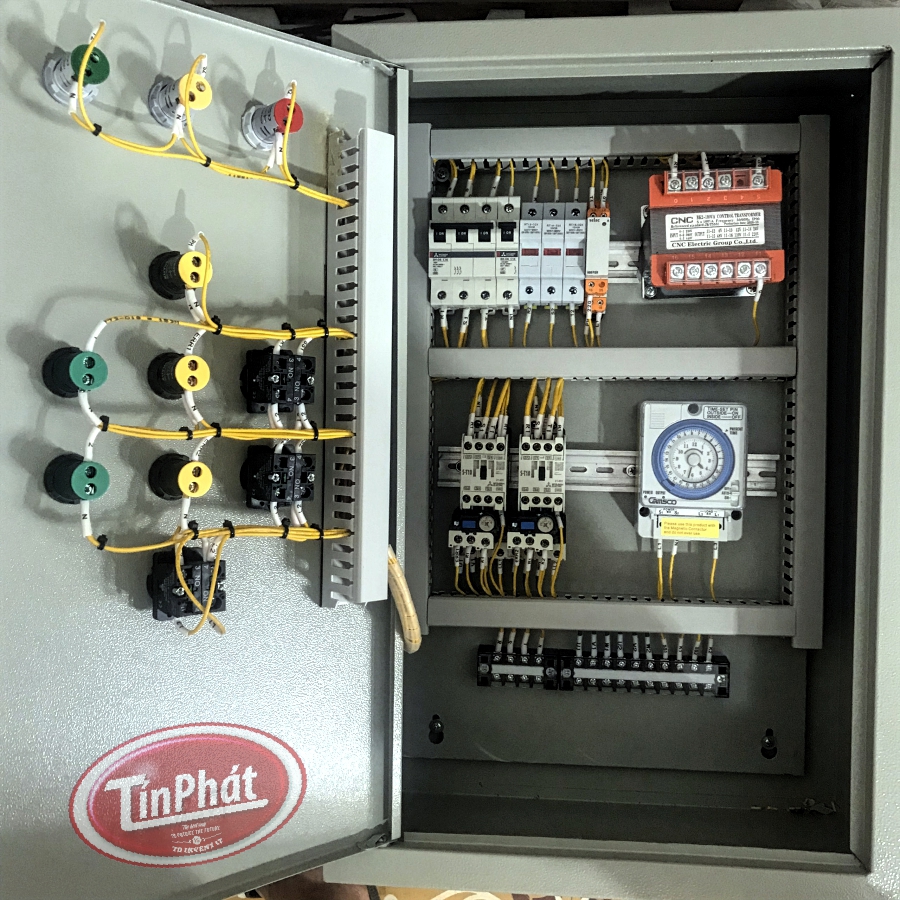 tủ điện điều khiển máy bơm dàn mát cho tấm làm mát cooling pad