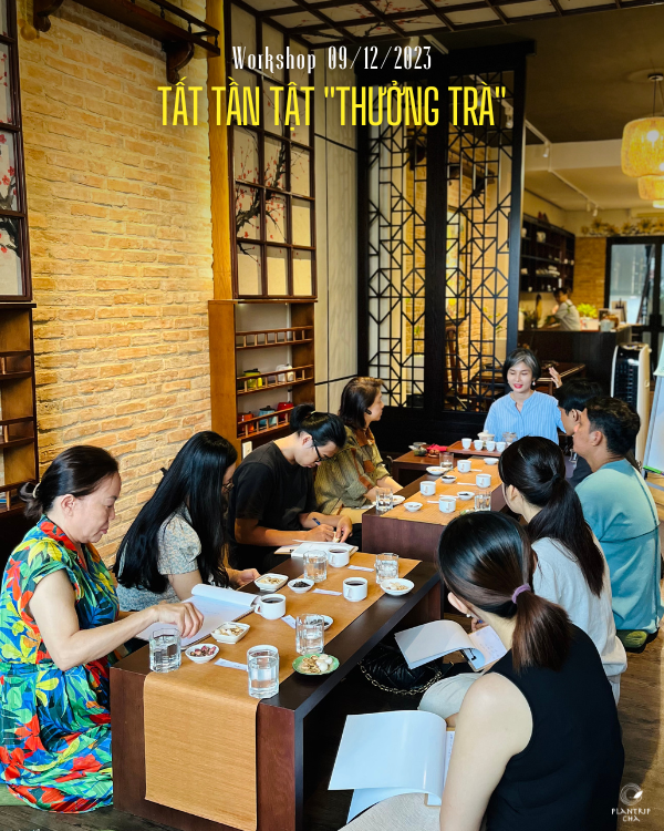 Workshop Tất Tần Tật “Thưởng Trà” diễn ra tại trà quán Plantrip Thé Des Arts