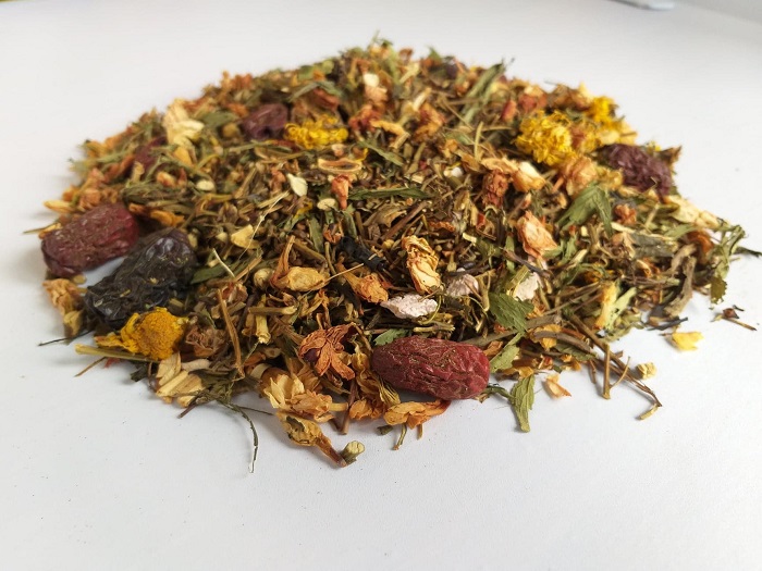 Trà Cung Đình Huế bao gồm rất nhiều loại thảo mộc quý với đa dạng hình thái, mùi vị (Ảnh: sưu tầm)