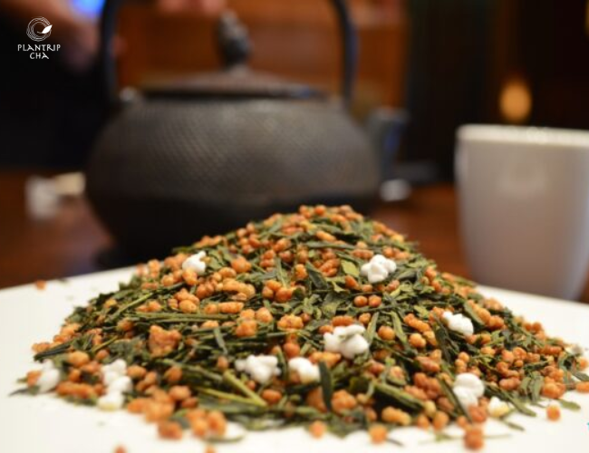 Hương vị traf gaoj rang Genmaicha