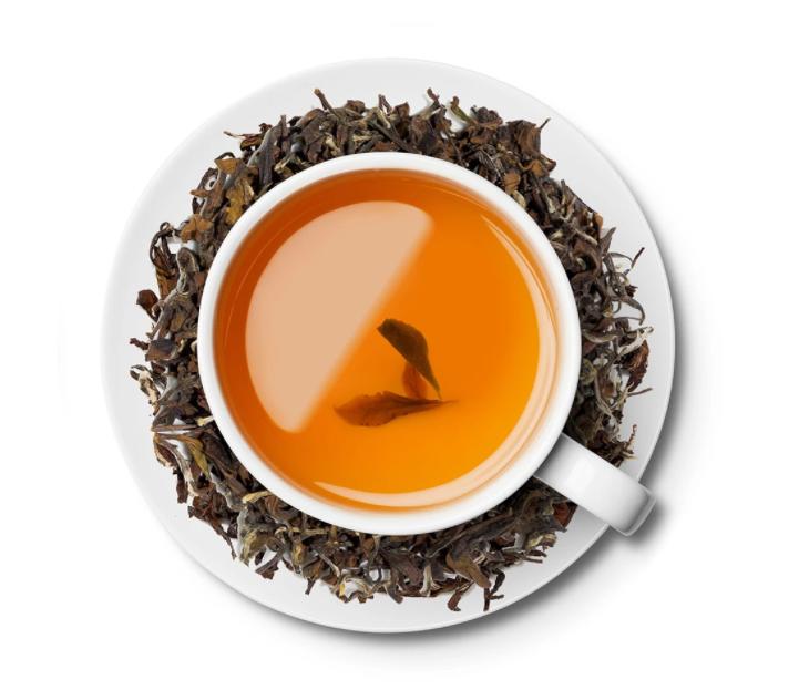 Hương vị của món thịt bò thơm mềm sẽ được cân bằng khi thưởng thức cùng trà Oolong (Ảnh: Plantrip Cha)