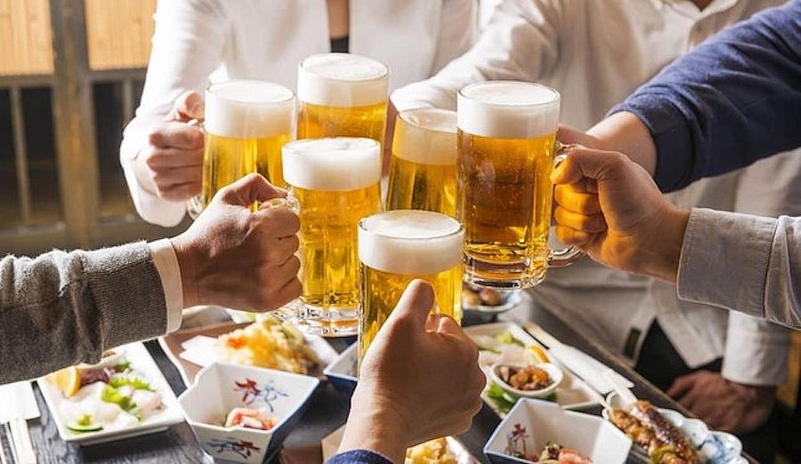 Sau khi uống rượu bia, nước ngọt thì uống trà gì?