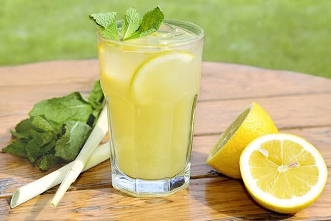 trà gừng chanh mật ong