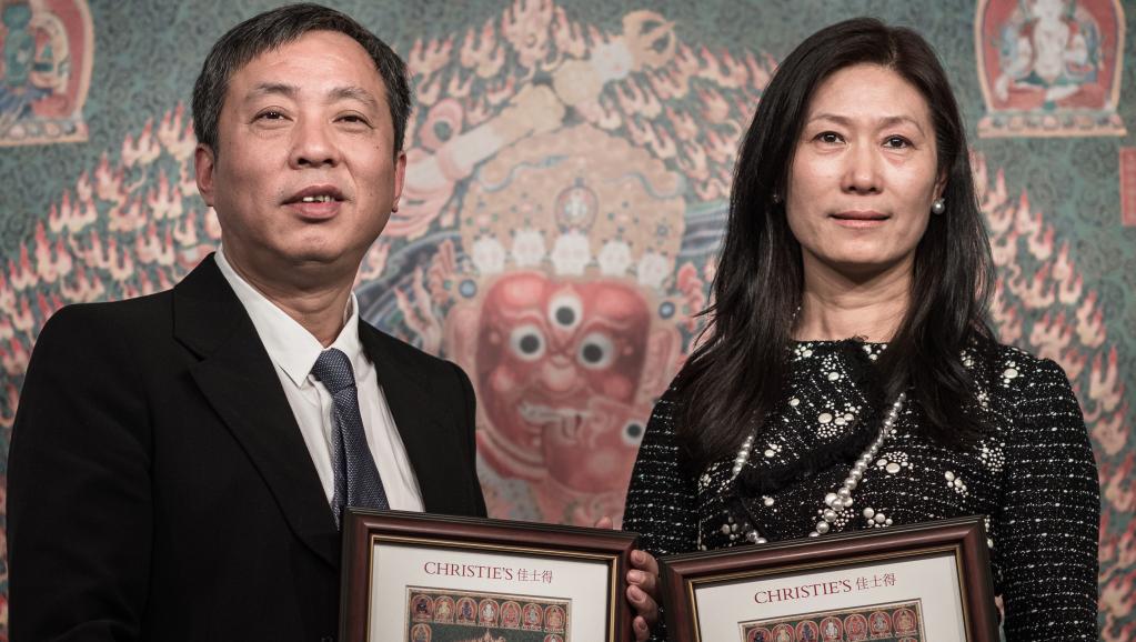 Liu Yiqian và vợ (bà Wang Wei) đã đấu giá thành công nhiều cổ vật, tác phẩm nghệ thuật giá trị (Ảnh: sưu tầm)