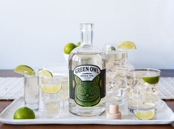 Clean Green là công thức pha chế đơn giản nhất từ vodka trà xanh (Ảnh: sưu tầm)