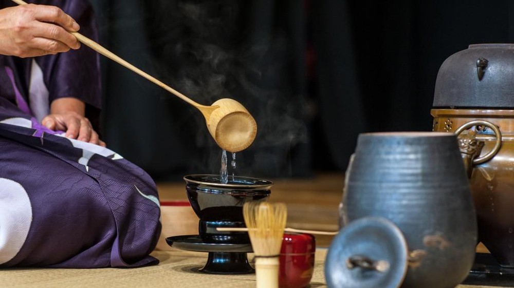 Vào thời nhà Đường các nhà sư Nhật Bản sang Trung Quốc tu đạo đã mang trà về quê hương từ đó, trà phát triển rất mạnh và bắt đầu lan tỏa ra nhiều quốc gia - Ảnh: Sưu tầm