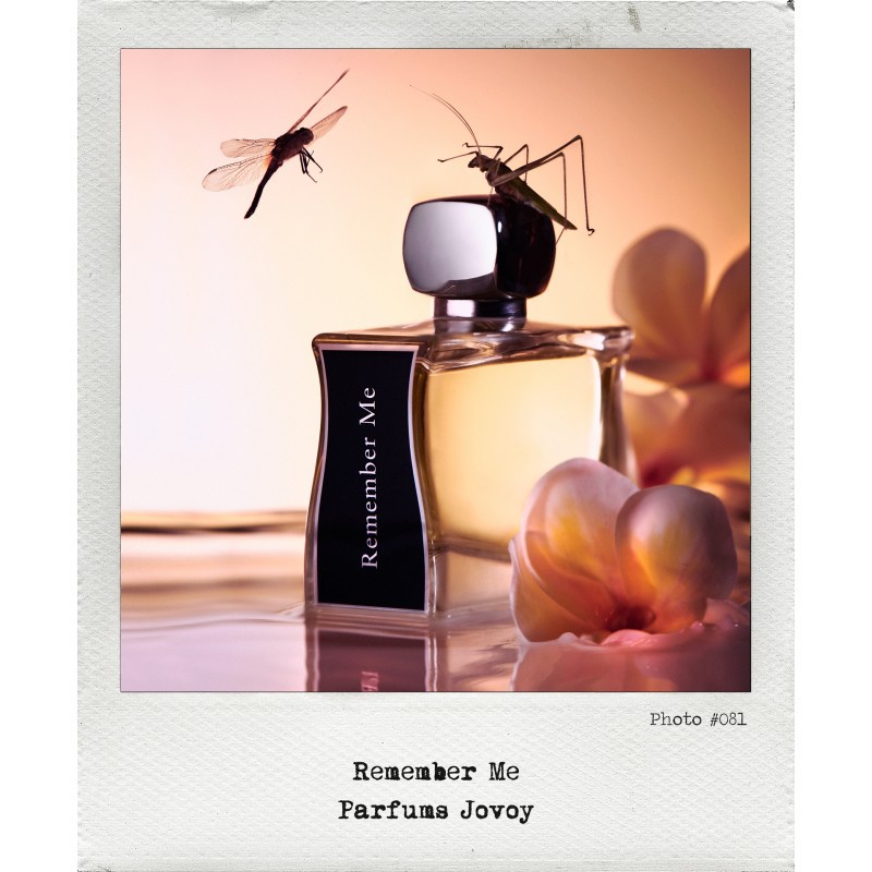 Nước hoa Jovoy Remember Me có mùi hương thoảng nhẹ nhưng vô cùng quyến rũ (Ảnh: sưu tầm)