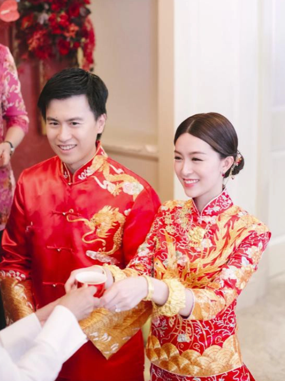 Cô dâu và chú rể sẽ mặc trang phục cưới truyền thống trong lễ dâng trà (Ảnh: sưu tầm)