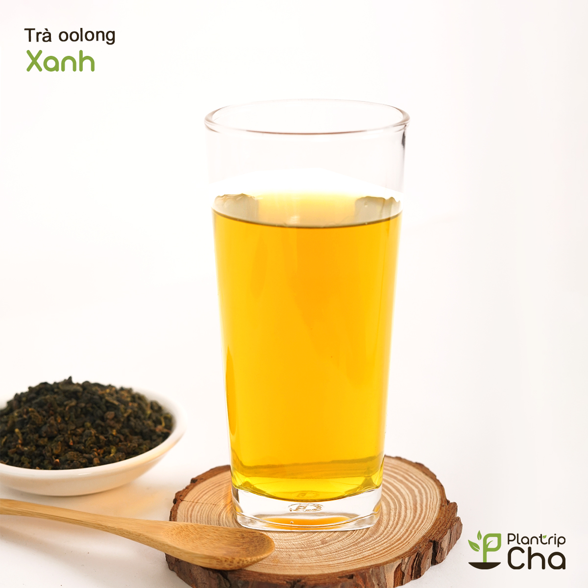 Sắc trà của trà oolong Xanh Thuần.