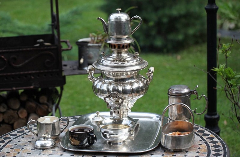 Quy trình pha trà của người Nga khá cầu kỳ và tỉ mỉ (Ảnh: sưu tầm)