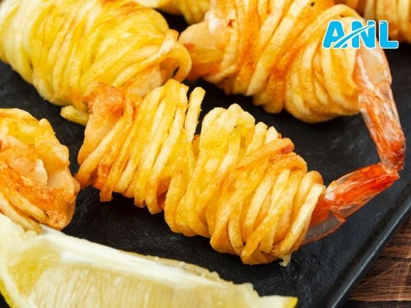 Tôm cuộn khoai chiên giòn