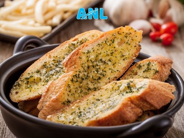 Vì sao các nhà hàng "phát cuồng" với bột gia vị bơ tỏi?