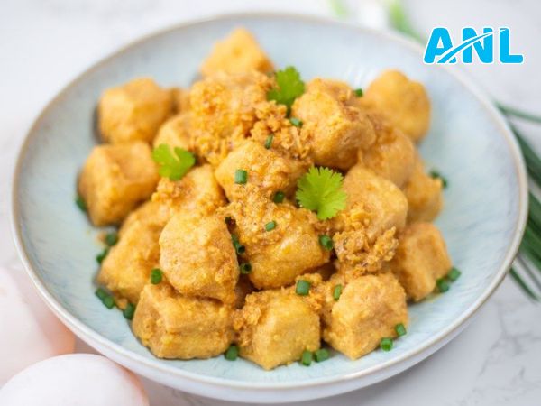 Đậu hũ sốt trứng muối