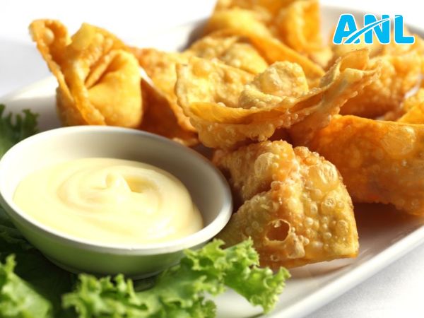 Hoành thánh chiên - món ăn vặt hấp dẫn