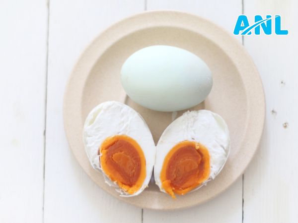 Trứng muối làm món gì ngon?