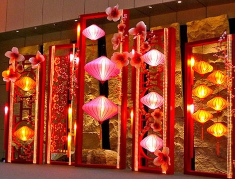 Kinh Doanh Dịp Tết Với Đồ Trang Trí