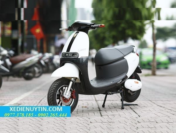 Đánh giá xe máy điện Gogoro Luxury 2017