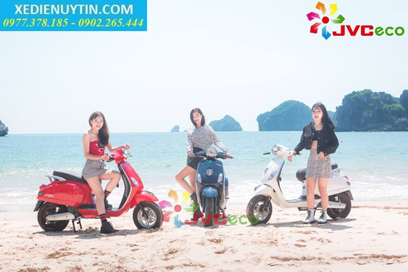 Giáng sinh an lanh - khuyến mãi giảm giá xe máy điện Vespa Classic 2018