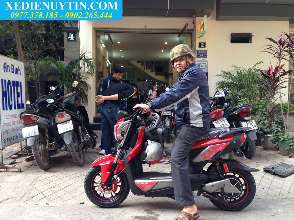 Đánh giá xe máy điện Zoomer Zap Sonik X5 2016