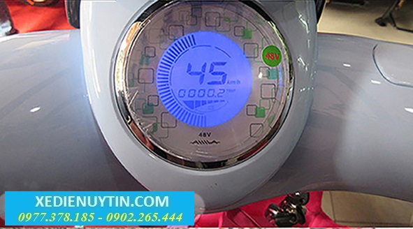 Xe máy điện Aima New Freedom