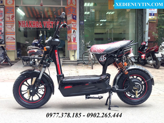 Xe đạp điện Giant m133s mầu đen