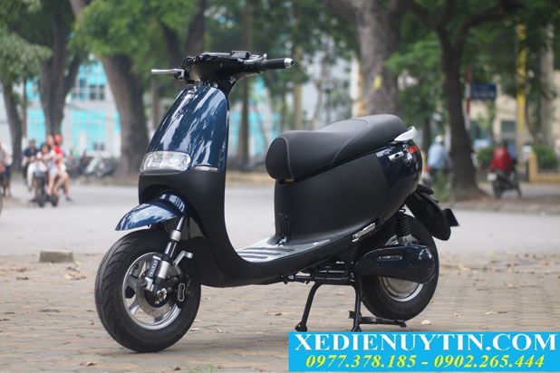 Xe máy điện Gogoro Osakar 2020 mầu xanh