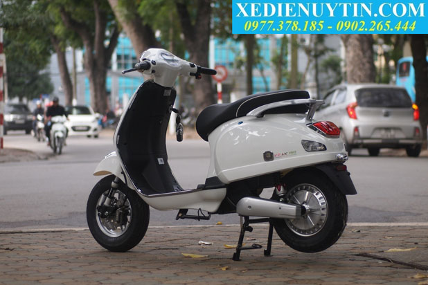 Mua xe điện Vespa lx150