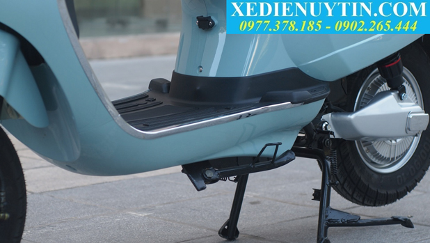 Xe máy điện Vespa lx150 đèn vuông - 04