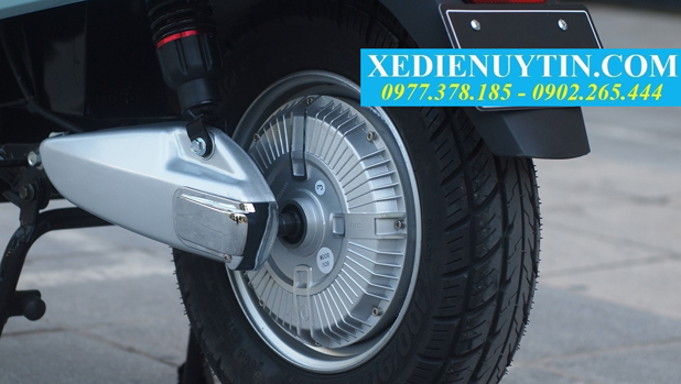 Xe máy điện Vespa lx150 đèn vuông - 06