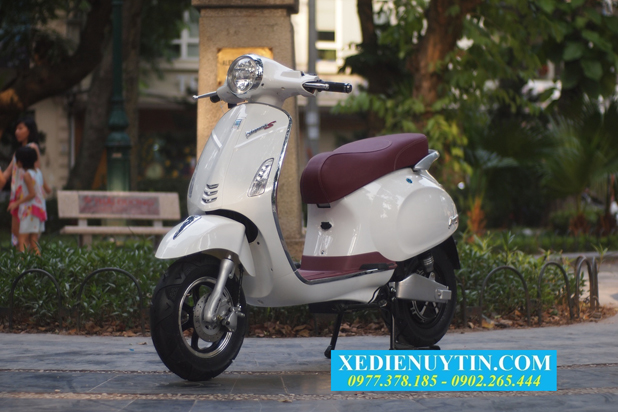 Xe máy điện Vespa Napoli S mầu trắng