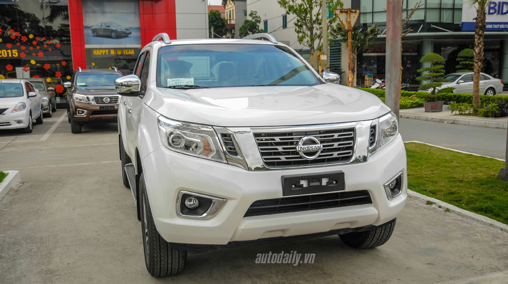 Ford Ranger, Nissan Navara và Mazda BT50: Đâu mới là "vua bán tải"?