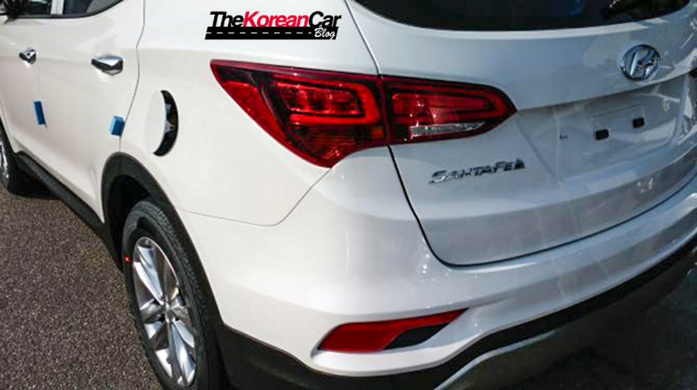 Hyundai SantaFe 2016 tiếp lục lộ "hàng"
