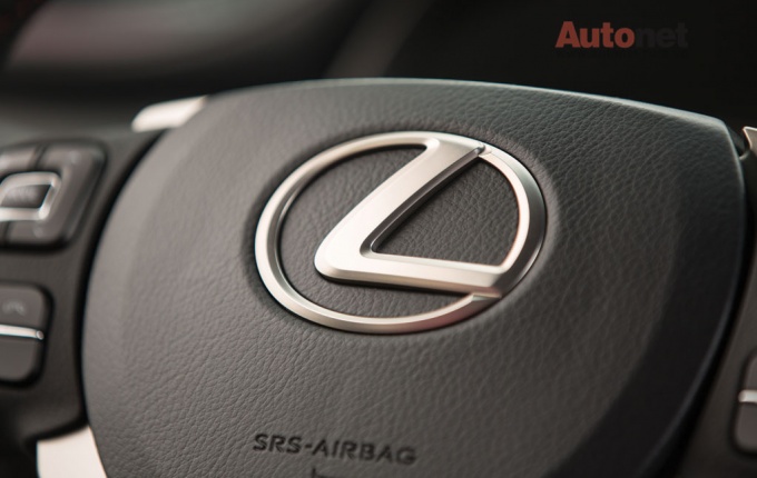 Lexus với tham vọng dành lại ngôi vương