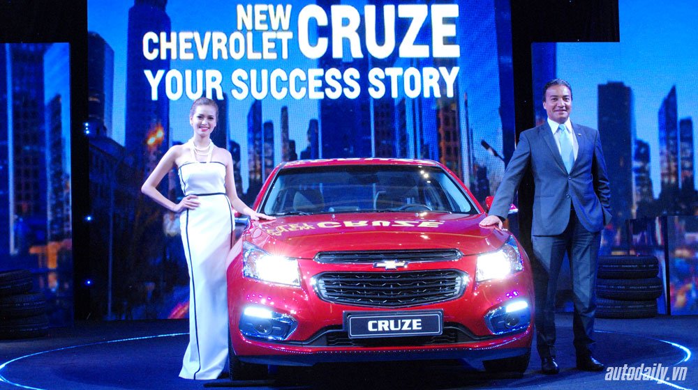 Chevrolet Cruze 2015 chính thức ra mắt, giá từ 572 triệu đồng