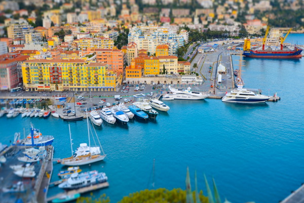 Nice - thành phố biển xinh đẹp hơn cái tên của nó