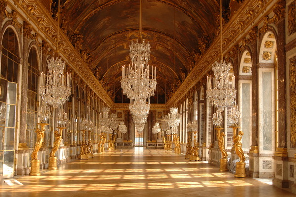 Cung điện Versailles - nơi xa hoa lộng lẫy nhất thế giới