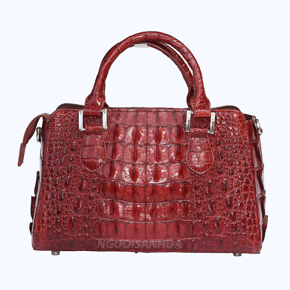 Túi xách da cá sấu màu đỏ rượu mặt sau