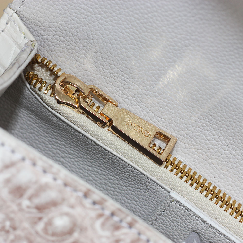 Túi xách da cá sấu gai lưng màu bạch tạng