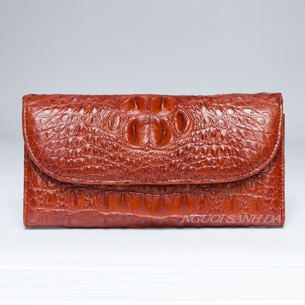 Ví nữ cầm tay da cá sấu gù gai màu nâu đỏ