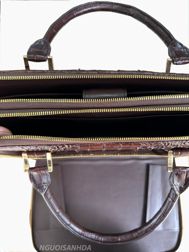 Túi laptop da cá sấu