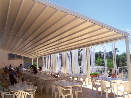 Lựa chọn màu mái hiên