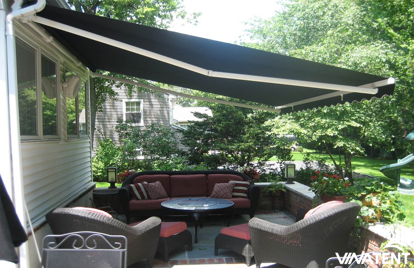 Mái hiên di động sử dụng cho không gian ban công sân vườn