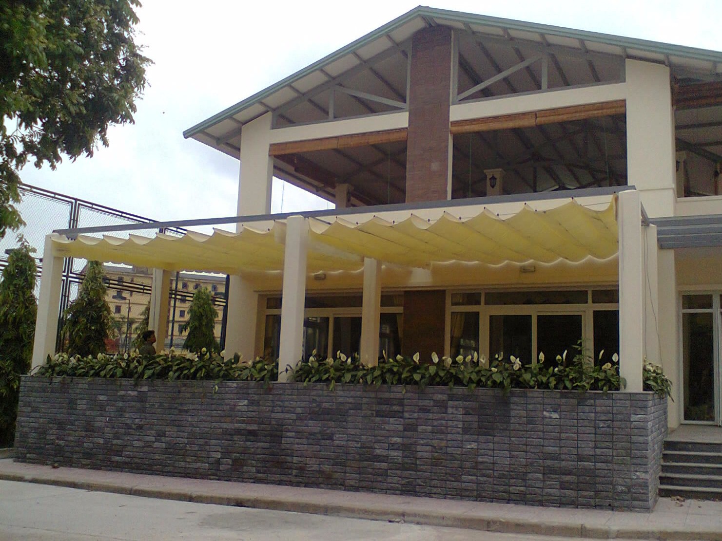 Mái xếp di động lượn sóng