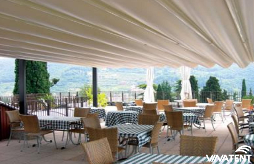 sử dụng mái xếp cho nhà hàng