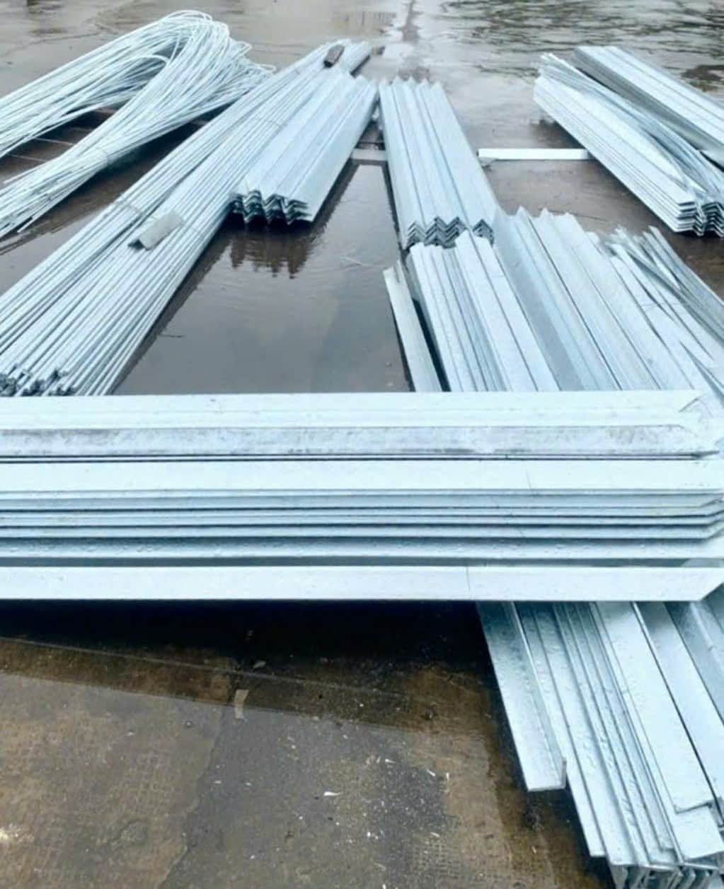 Cọc tiếp đại bằng thép mạ kẽm V50x50x5mm